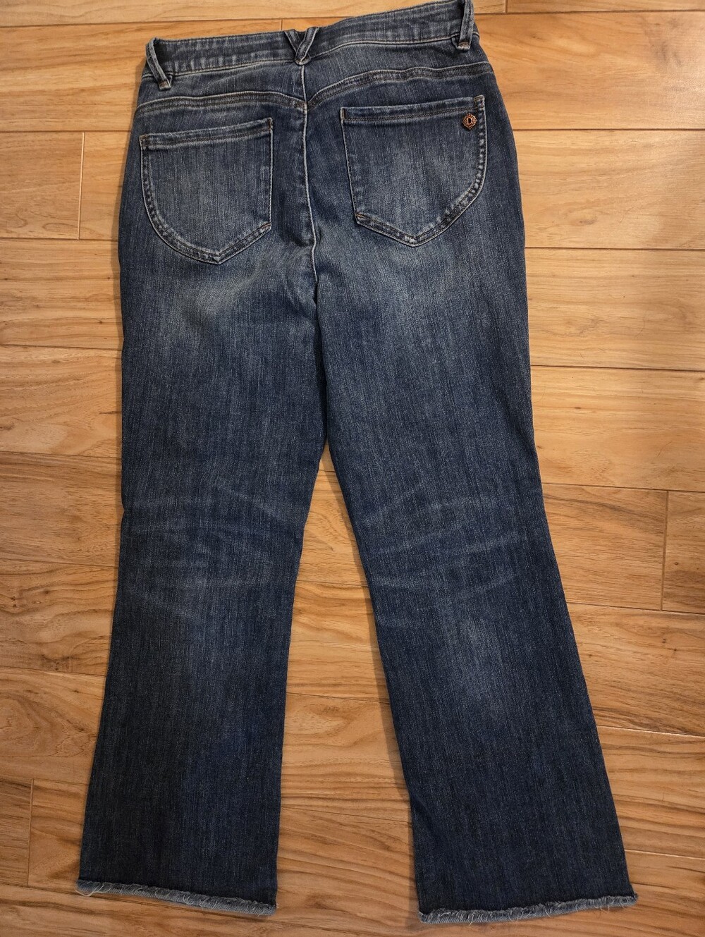 Democracy Ab Technology Womens Size‎ 6 Med Wash Bootcut Raw Hem Jeans - Picture 4 of 6